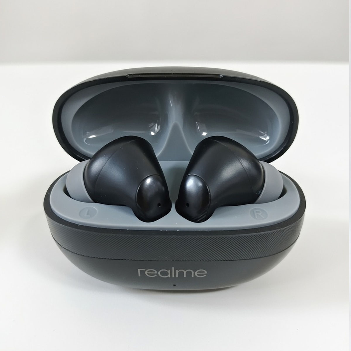 Realme Buds 400 Copy - Image 3